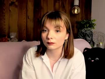 Tonitatooker Chaturbate stream image from May 31, 2026