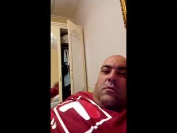 Davidchinin454833 Chaturbate stream image from May 31, 2026