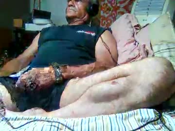 Derick1961 Chaturbate stream image from May 31, 2026