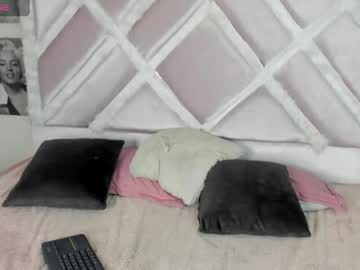 Holly_Rose69 Chaturbate stream image from May 31, 2026