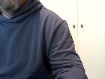 Kiwiben45 Chaturbate stream image from May 31, 2026