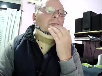 Pol22010 Chaturbate stream image from June 01, 2026