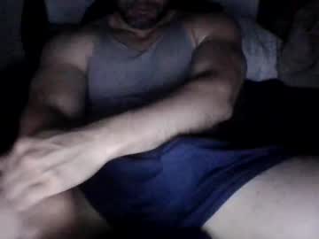 Muscles242408 Chaturbate stream image from June 01, 2026