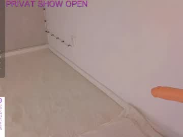 Kumamonchik Chaturbate stream image from June 01, 2026