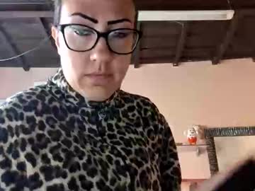 Paragura Chaturbate stream image from June 01, 2026