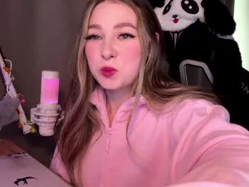 Melindahorsely Chaturbate stream image from June 01, 2026