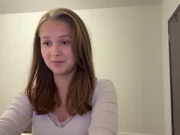 Gwendolynnn Chaturbate stream image from June 01, 2026