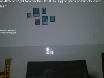 Cloudsent Chaturbate stream image from June 01, 2026
