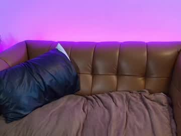 Rosaliecaine Chaturbate stream image from June 01, 2026