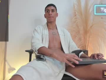 Kieran_Derek Chaturbate stream image from June 01, 2026