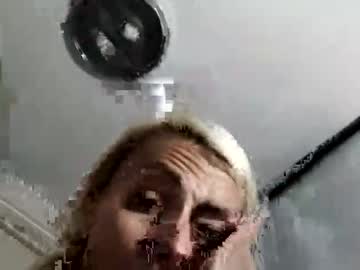 Bhaddiexbitch3 Chaturbate stream image from June 01, 2026