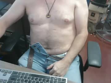Woodworker6473 Chaturbate stream image from June 01, 2026