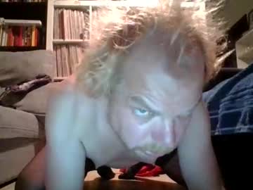 Bengeberit2 Chaturbate stream image from June 02, 2026