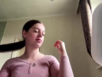 Danelledimarino Chaturbate stream image from June 02, 2026