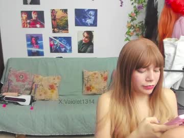 Vaioletuwu Chaturbate stream image from June 02, 2026