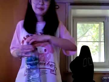 Mellieyamazaki Chaturbate stream image from June 02, 2026