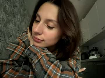 Ninahurrle Chaturbate stream image from June 02, 2026