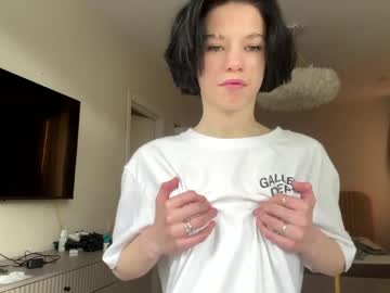 Pearlypuffx Chaturbate stream image from June 02, 2026