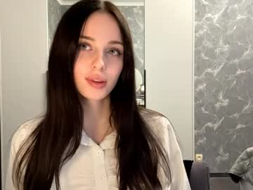 Emilisan Chaturbate stream image from June 02, 2026