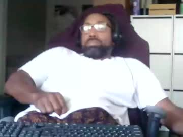 Oilyballs95 Chaturbate stream image from June 02, 2026