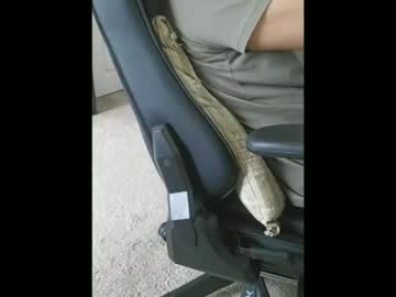 Stevekeen121 Chaturbate stream image from June 02, 2026