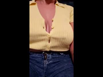 Ravenreal Chaturbate stream image from June 03, 2026