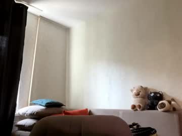 Tangeladelreal Chaturbate stream image from June 03, 2026