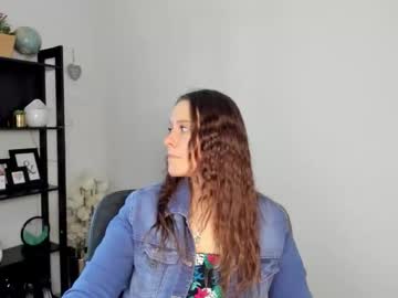 Ladyalessa Chaturbate stream image from June 03, 2026