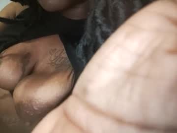 Queen407002 Chaturbate stream image from June 03, 2026