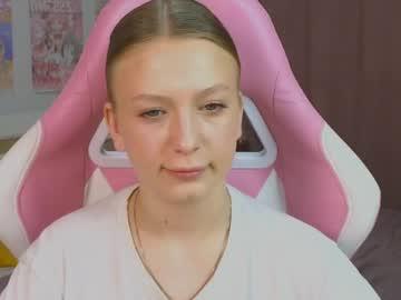 Nikkibenz03 Chaturbate stream image from June 03, 2026