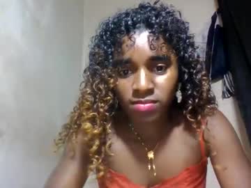 Elina981 Chaturbate stream image from June 03, 2026