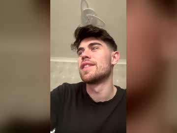 Malewhite22 Chaturbate stream image from June 03, 2026