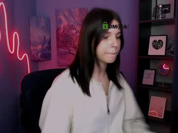 Milamiuuu Chaturbate stream image from June 03, 2026