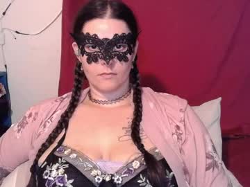 Curvygamerceline Chaturbate stream image from June 03, 2026