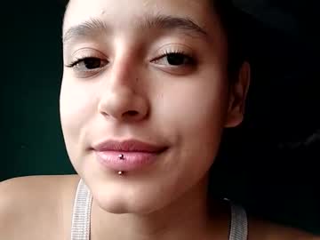 Cataleyacolombian Chaturbate stream image from June 03, 2026