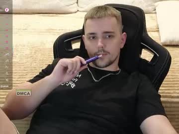 Larstar01 Chaturbate stream image from June 03, 2026