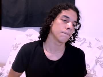 Isidroglasc Chaturbate stream image from June 04, 2026