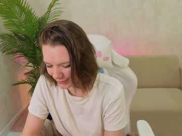 Kira_Hatti Chaturbate stream image from June 04, 2026
