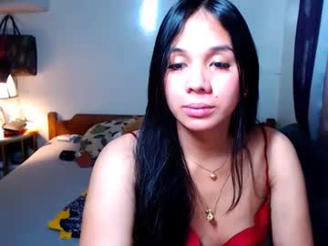 Lovelykatlyn Chaturbate stream image from June 04, 2026
