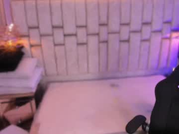 Foxxxypink Chaturbate stream image from June 04, 2026