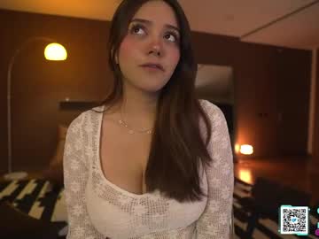 Laura3_3 Chaturbate stream image from June 04, 2026