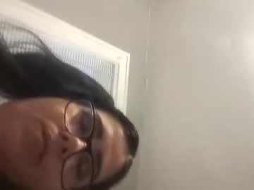 Yourmomscool420 Chaturbate stream image from June 04, 2026
