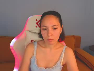 Lucy_Sweetyy Chaturbate stream image from June 04, 2026
