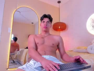 Benjamin_More Chaturbate stream image from June 04, 2026