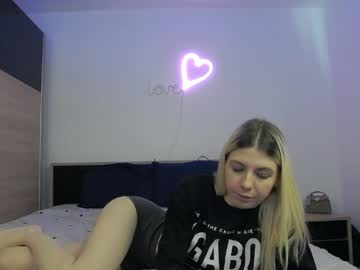 Innocentangel2 Chaturbate stream image from June 04, 2026