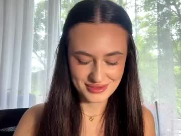 Felicakneefe Chaturbate stream image from June 04, 2026