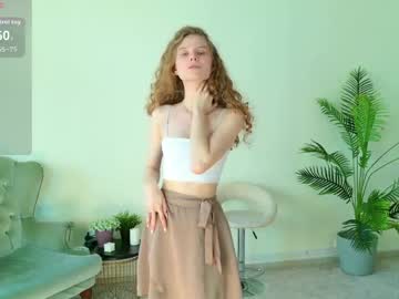 Mila_Stain Chaturbate stream image from June 04, 2026
