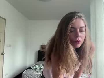 Williemaebardin Chaturbate stream image from June 04, 2026