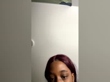 Bugxz695 Chaturbate stream image from June 04, 2026