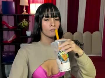 Latina_Asian Chaturbate stream image from June 04, 2026